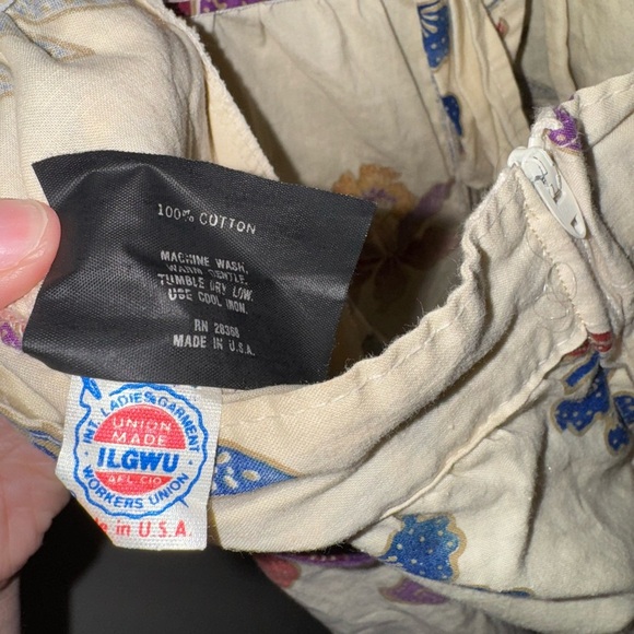 NWOT - Body English Tie-back Floral Jumpsuit - Picture 8 of 9